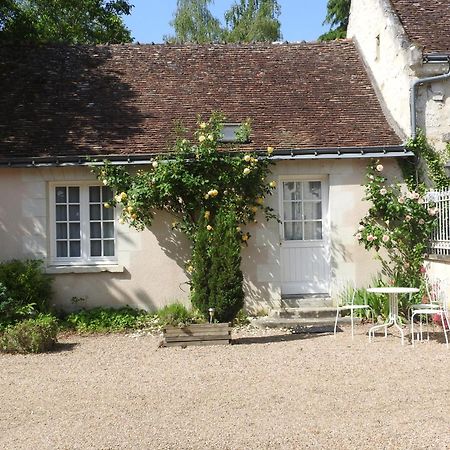 Bed and Breakfast Le Moulin De Saussaye Crouzilles Экстерьер фото
