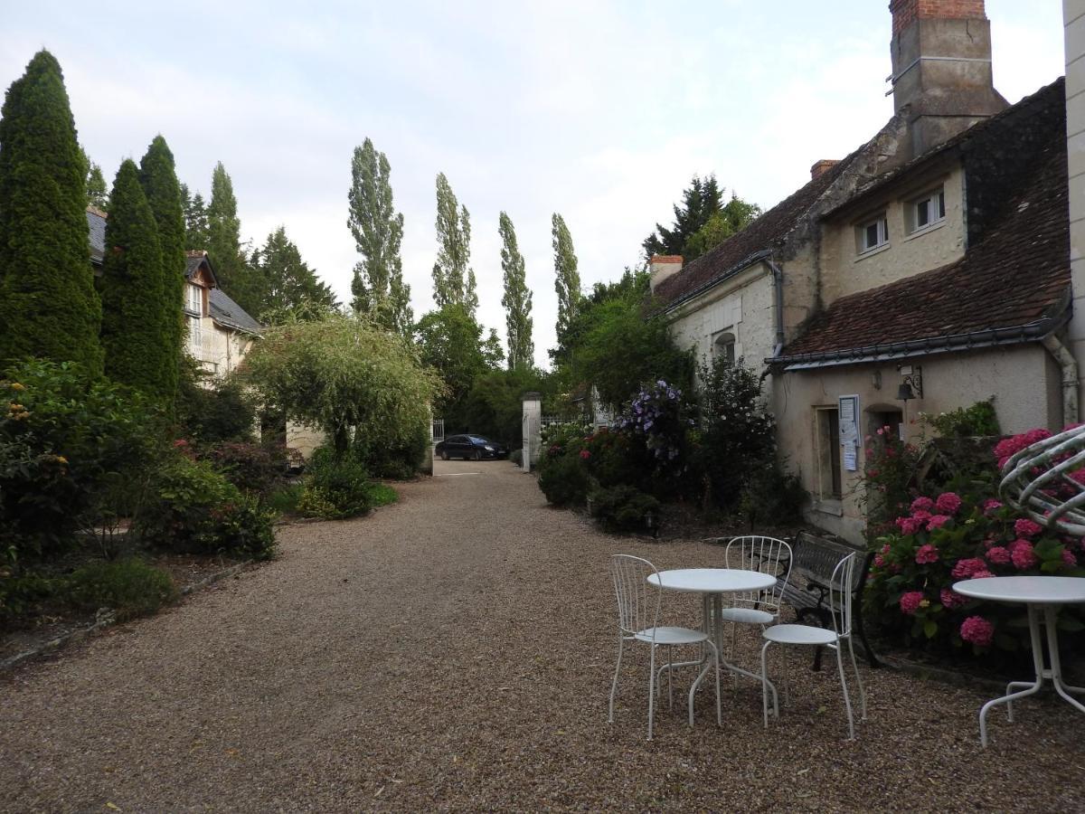 Bed and Breakfast Le Moulin De Saussaye Crouzilles Экстерьер фото