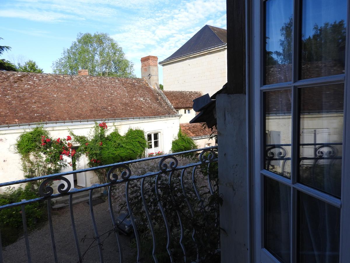 Bed and Breakfast Le Moulin De Saussaye Crouzilles Экстерьер фото